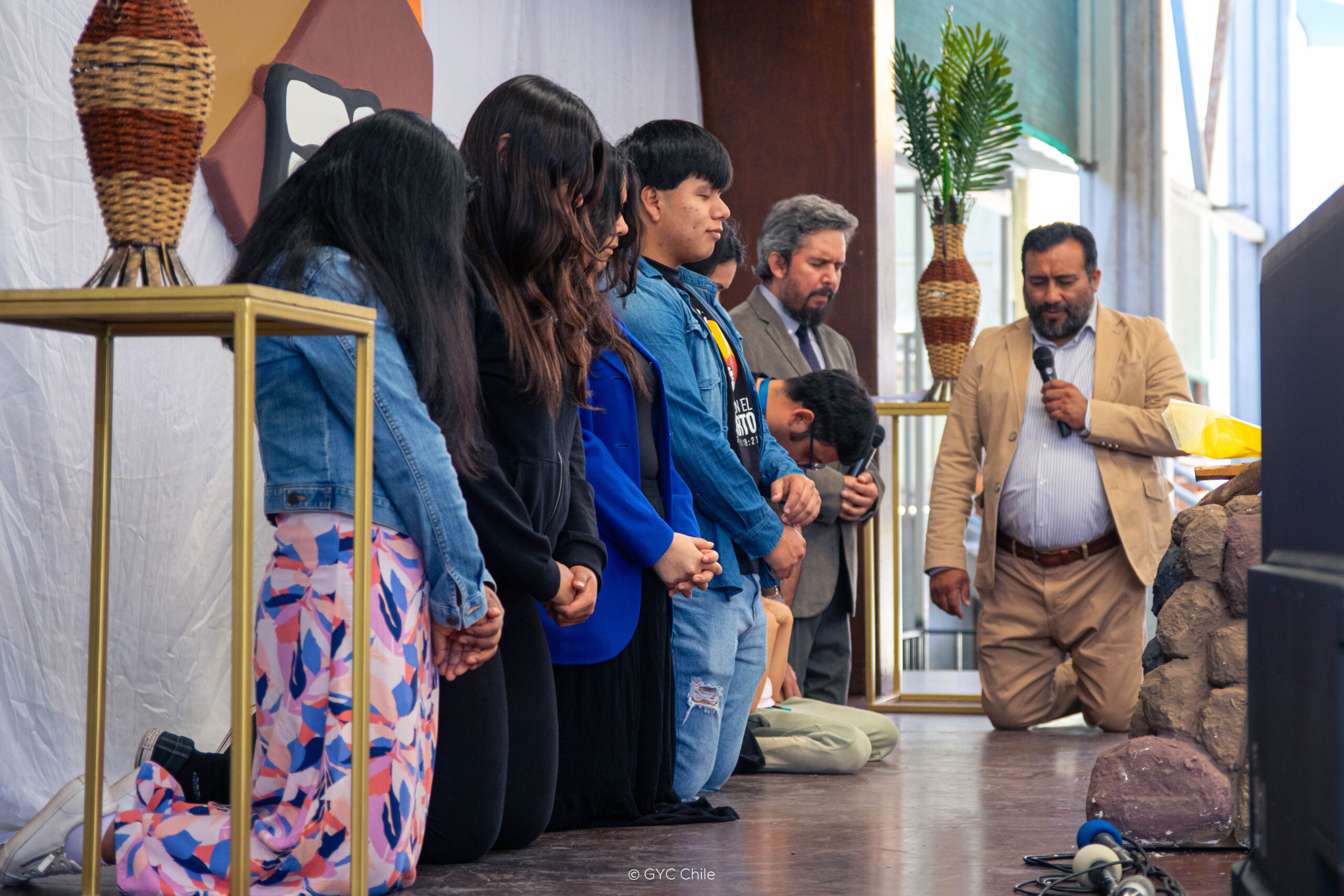 Domingo - encuentro GYC-24
